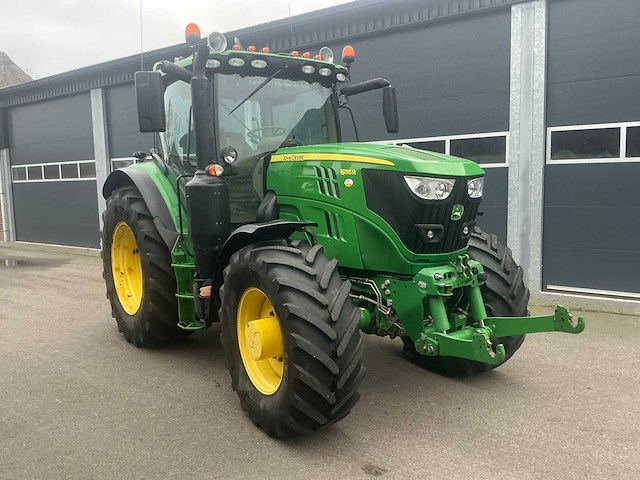 2016 john deere 6155r vierwielaangedreven landbouwtractor - afbeelding 2 van  52