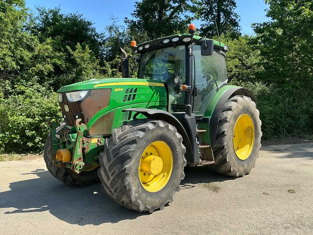 2016 john deere 6155r vierwielaangedreven landbouwtractor - afbeelding 1 van  30