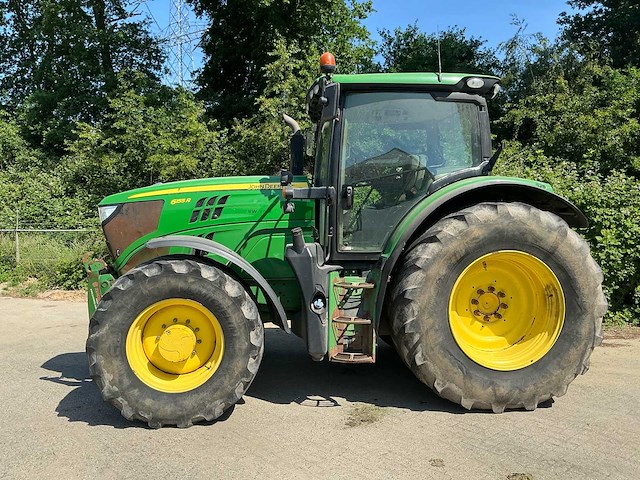 2016 john deere 6155r vierwielaangedreven landbouwtractor - afbeelding 12 van  30