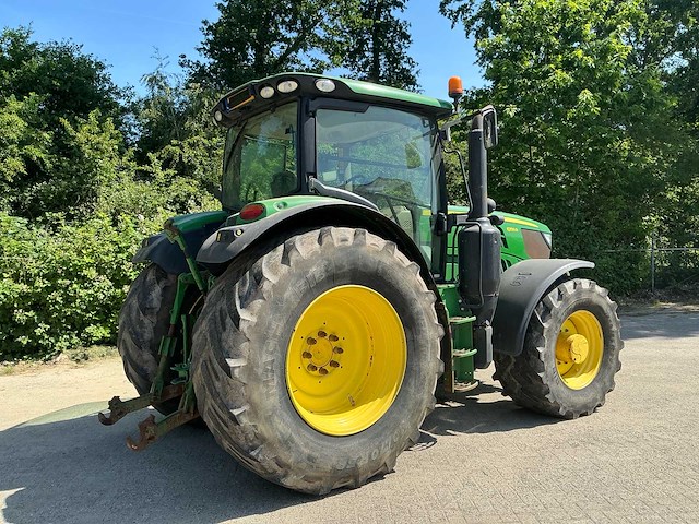 2016 john deere 6155r vierwielaangedreven landbouwtractor - afbeelding 26 van  30