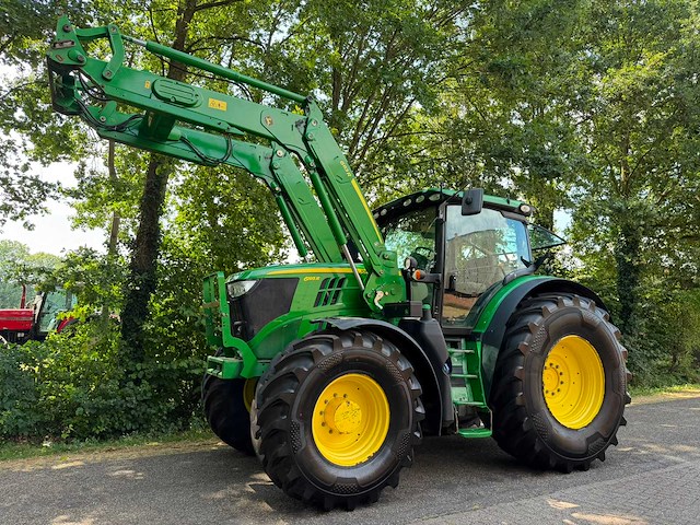2016 john deere 6195r ap (frontlader) vierwielaangedreven landbouwtractor - afbeelding 1 van  11