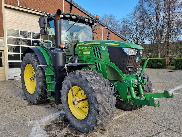 2016 john deere 6215r 4-wheel drive tractor - afbeelding 1 van  10