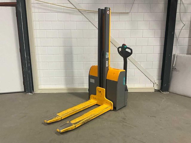 2016 jungheinrich emc 110 stapelaar - afbeelding 1 van  15