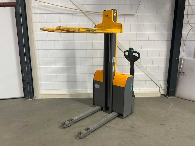 2016 jungheinrich emc 110 stapelaar - afbeelding 8 van  15