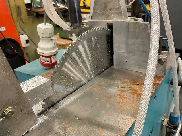 2016 kaltenbach tl450 onderlopende afkortcirkelzaagmachine - afbeelding 10 van  14