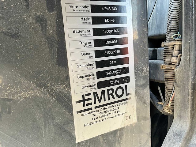 2016 kärcher professional km105/100r zit / veeg / zuigmachine - afbeelding 6 van  16
