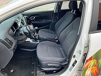 2016 kia rio personenauto - afbeelding 4 van  21