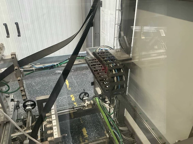 2016 knecht ta-545 dozenmaker dekselmaker met invoerbaan - afbeelding 13 van  41