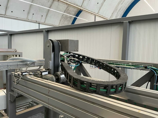 2016 knecht ta-545 dozenmaker dekselmaker met invoerbaan - afbeelding 17 van  41