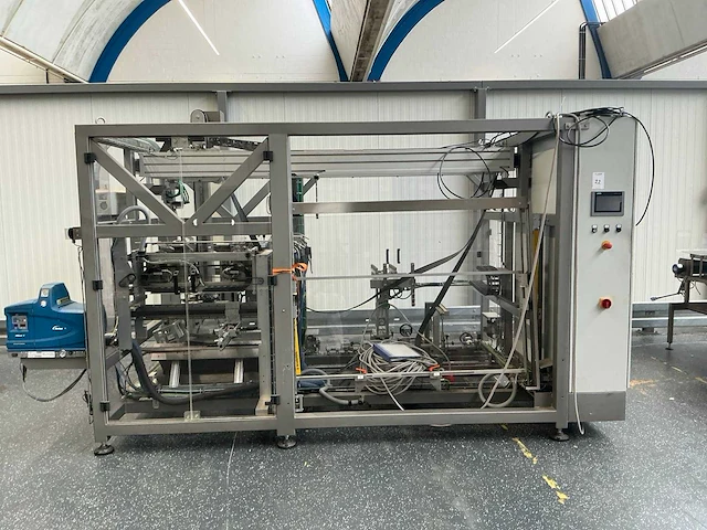 2016 knecht ta-545 dozenmaker dekselmaker met invoerbaan - afbeelding 12 van  41