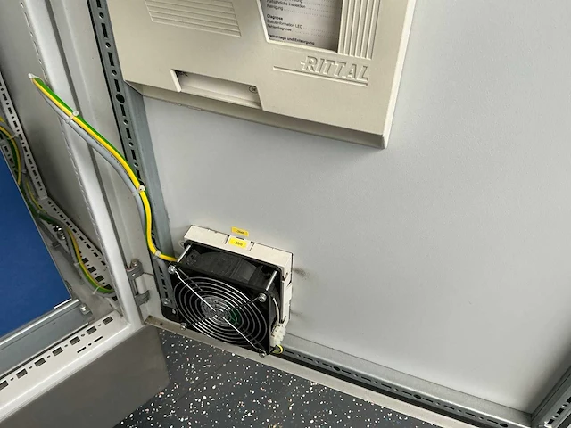 2016 knecht ta-545 dozenmaker dekselmaker met invoerbaan - afbeelding 27 van  41