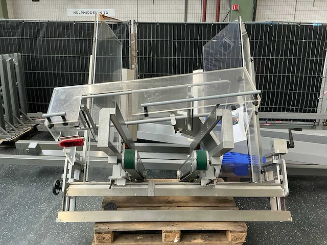 2016 knecht ta-545 dozenmaker dekselmaker met invoerbaan - afbeelding 29 van  41