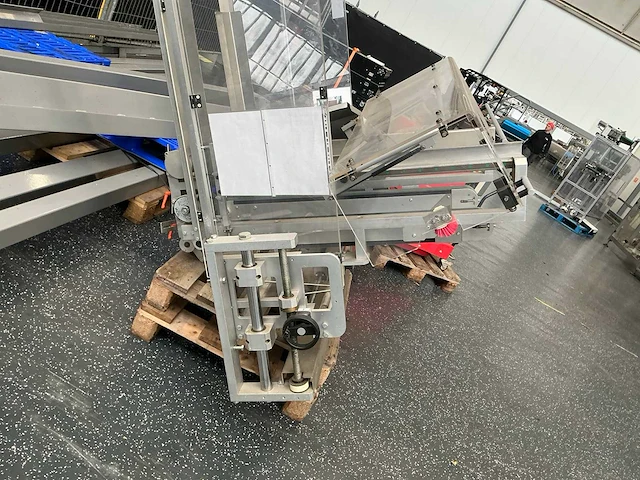2016 knecht ta-545 dozenmaker dekselmaker met invoerbaan - afbeelding 30 van  41