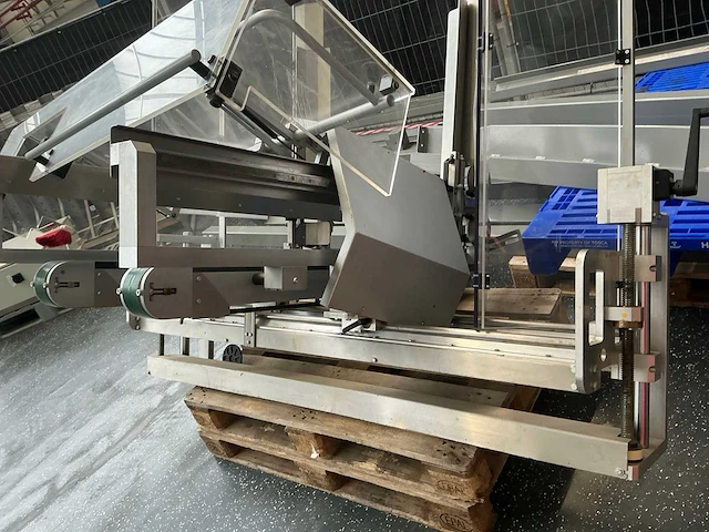 2016 knecht ta-545 dozenmaker dekselmaker met invoerbaan - afbeelding 33 van  41