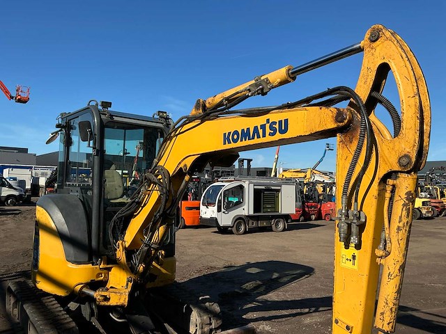 2016 komatsu pc 35 mr-3 minigraafmachine - afbeelding 15 van  48