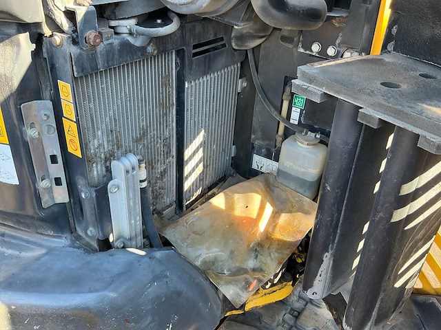 2016 komatsu pc 35 mr-3 minigraafmachine - afbeelding 37 van  48