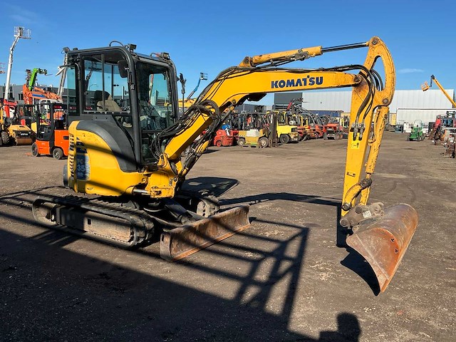 2016 komatsu pc 35 mr-3 minigraafmachine - afbeelding 28 van  29