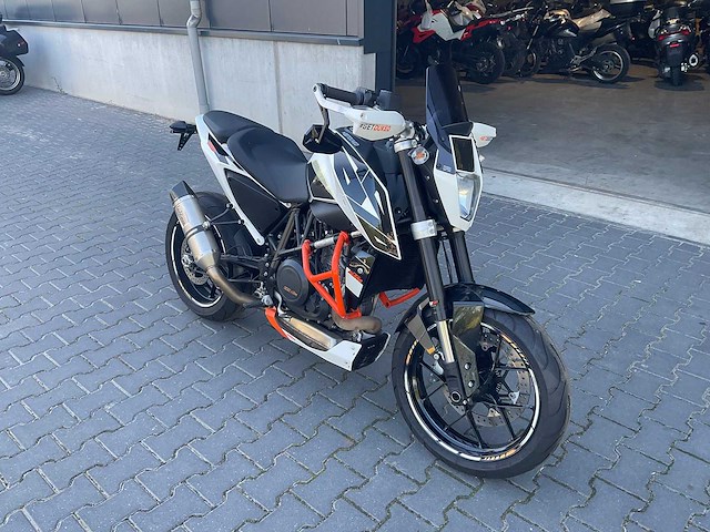 2016 ktm - 690 duke - motorcycle - afbeelding 3 van  11