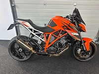 2016 ktm 1290 superduke r abs motorfiets - afbeelding 8 van  8