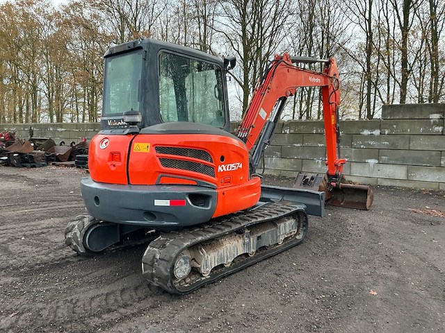 2016 kubota kx165-5 midigraafmachine - afbeelding 37 van  41