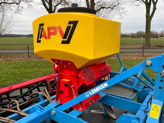 2016 lemken kristall 9/300 vleugelschaar cultivator - afbeelding 2 van  14