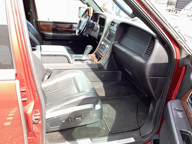 2016 lincoln navigator bedrijfswagen vvn-65-t - afbeelding 26 van  35