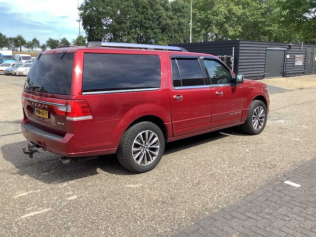 2016 lincoln navigator bedrijfswagen vvn-65-t - afbeelding 31 van  35