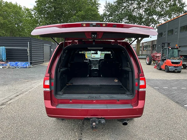 2016 lincoln navigator bedrijfswagen vvn-65-t - afbeelding 31 van  45