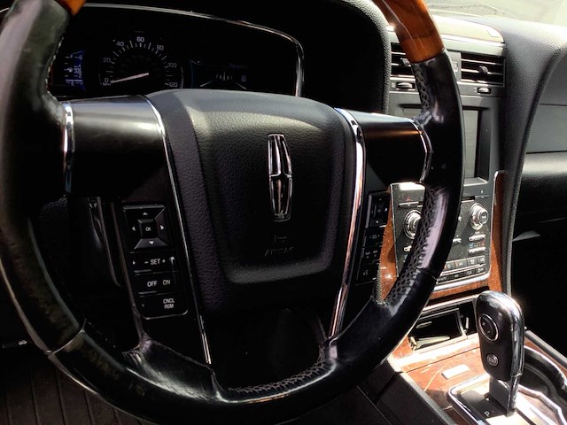 2016 lincoln navigator bedrijfswagen vvn-65-t - afbeelding 13 van  30