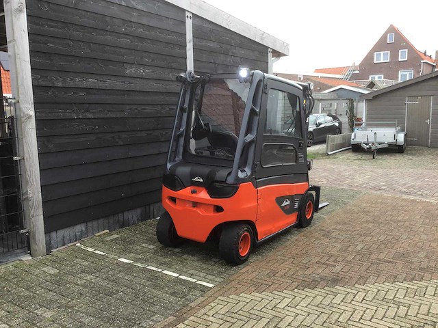 2016 linde e25l-01 vorkheftruck - afbeelding 15 van  17