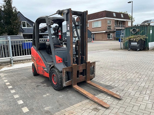 2016 linde h 35 vorkheftruck - afbeelding 12 van  18