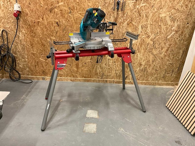 2016 makita ls1018l radiaalafkortzaagmachine - afbeelding 1 van  6