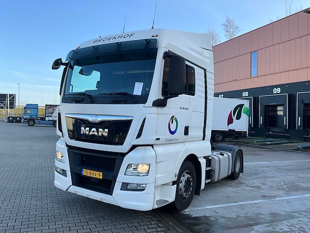2016 man tgx vrachtwagen - afbeelding 1 van  30