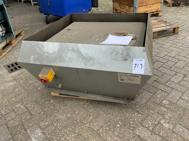 2016 mark 560ac dakventilator - afbeelding 1 van  3