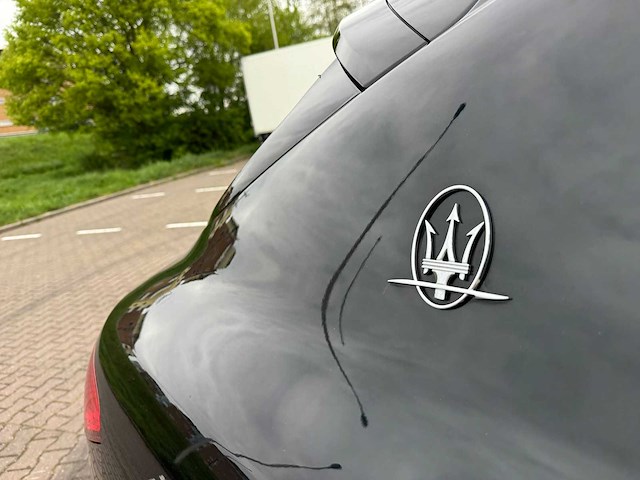 2016 maserati levante 3.0 v6 d awd; kh-906-l - afbeelding 11 van  38