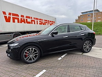 2016 maserati levante 3.0 v6 d awd; kh-906-l - afbeelding 19 van  38