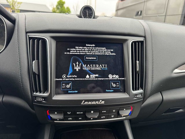 2016 maserati levante 3.0 v6 d awd; kh-906-l - afbeelding 28 van  38