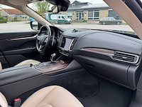 2016 maserati levante 3.0 v6 d awd; kh-906-l - afbeelding 34 van  38