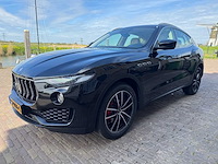 2016 maserati levante 3.0 v6 d awd; kh-906-l - afbeelding 35 van  38