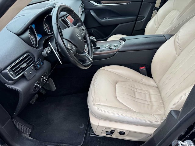 2016 maserati levante 3.0 v6 d awd,* kh-906-l - afbeelding 25 van  38