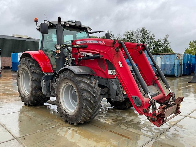 2016 massey ferguson 6716s vierwielaangedreven landbouwtractor - afbeelding 12 van  42
