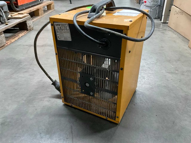 2016 master b 3,3 epb heater - afbeelding 2 van  5