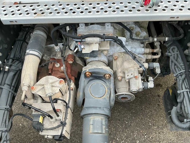 2016 mercedes-benz actros 1843 vrachtwagen - afbeelding 4 van  29