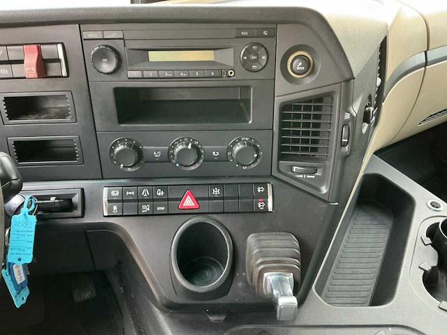 2016 mercedes-benz actros 1843 vrachtwagen - afbeelding 9 van  29