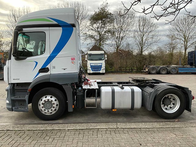 2016 mercedes-benz actros 1843 vrachtwagen - afbeelding 27 van  29