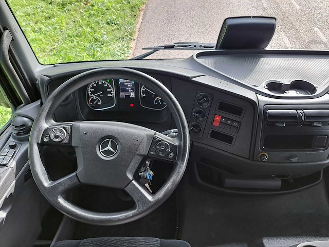 2016 mercedes-benz atego vrachtwagen - afbeelding 26 van  26