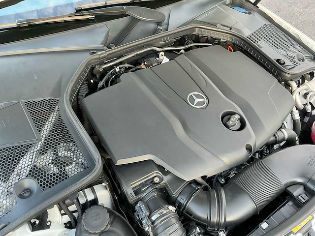 2016 mercedes-benz c-klasse 250cdi personenauto - afbeelding 29 van  40