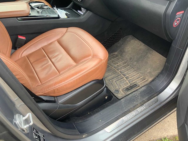 2016 mercedes-benz gle-klasse 350 d 4matic personenauto - afbeelding 10 van  27