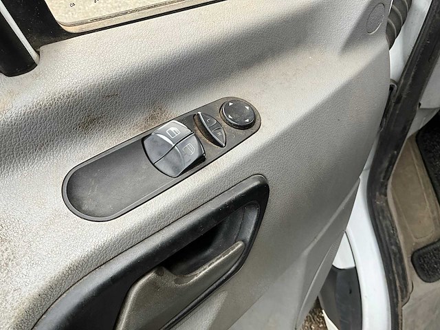 2016 mercedes-benz sprinter bedrijfswagen vbn-35-z - afbeelding 7 van  36