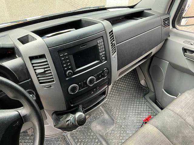 2016 mercedes-benz sprinter bedrijfswagen - afbeelding 16 van  38